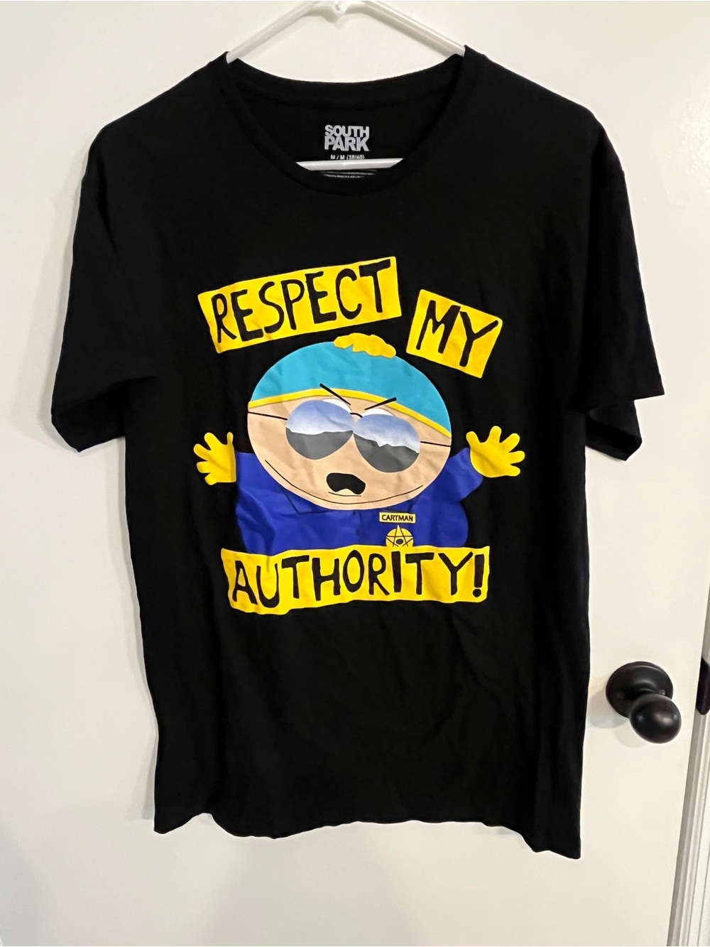 Mens size medium South Park Cartman Respect My Authority Tee Shirt